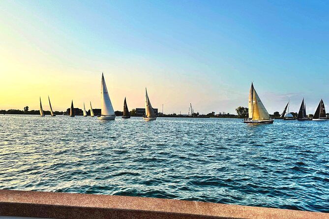 75-minutes-detroit-river-belle-isle-breeze-electric-cruise
