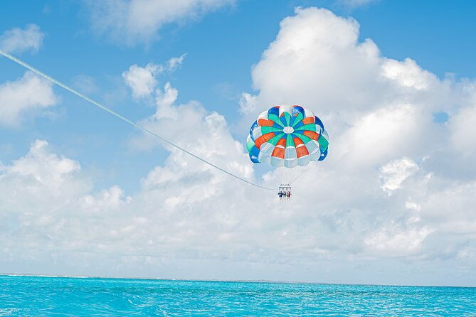 1-hour-private-parasailing-charter-grace-bay-providenciales