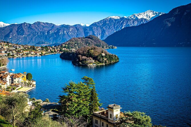 2-hours-private-boat-tour-in-the-best-area-of-como-lake