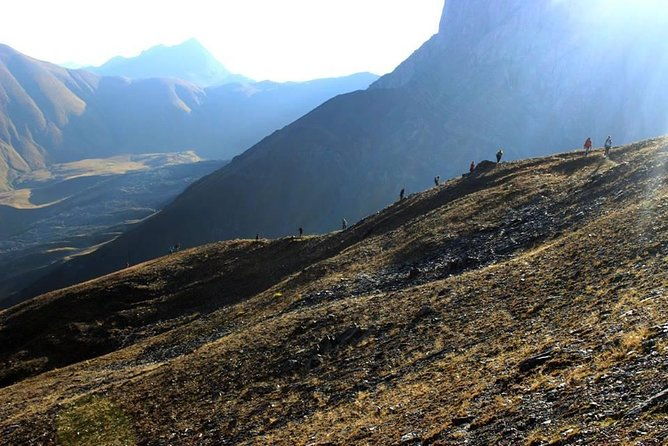 3-day-hiking-group-tour-in-kazbegi-4