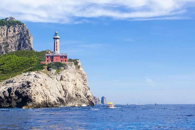 3-hour-private-boat-tour-of-capri-with-a-swim-stop-2