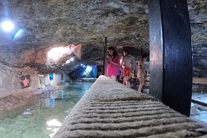 3-hours-aquarium-and-margaritas-islands-excursion