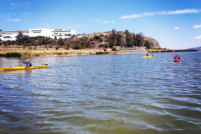 3-hours-of-route-during-sunset-in-kayak-by-lake-titicaca