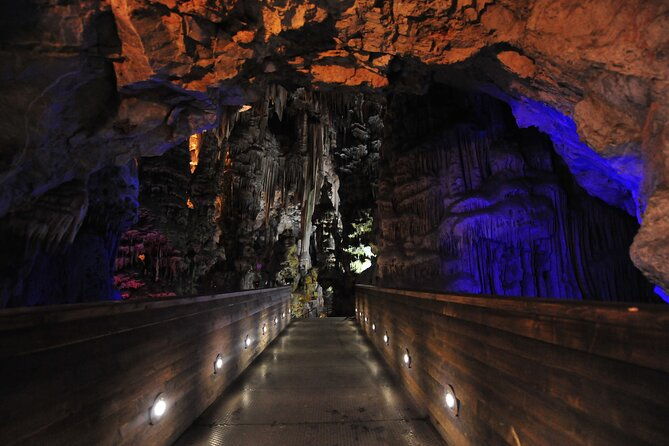 3hrs-private-tour-in-gibraltar-historical-tunnel-tour