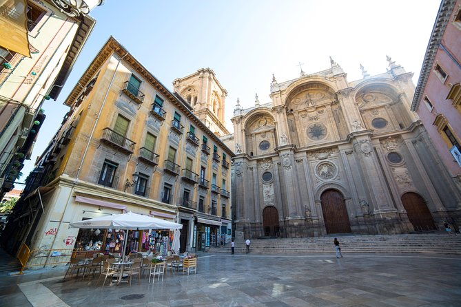 4-neighborhoods-4-cultures-half-day-private-tour-in-granada