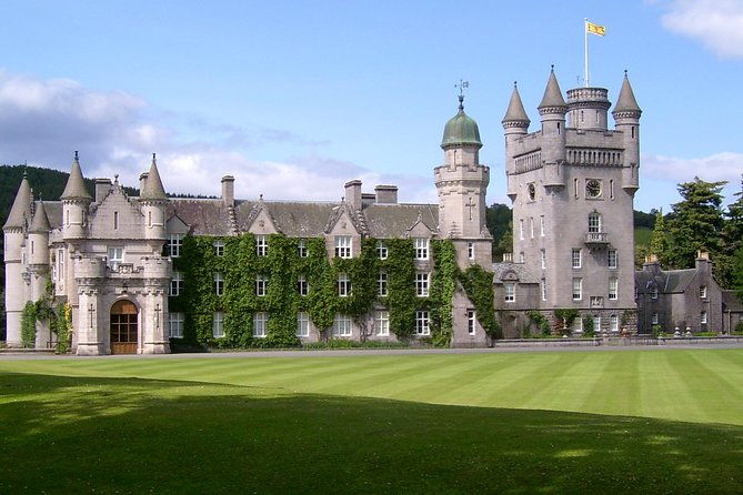aberdeen-shire-castle-distillery-private-group-one-day-tour