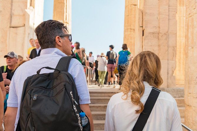 acropolis-plaka-neighbourhood-private-tour-with-licensed-expert
