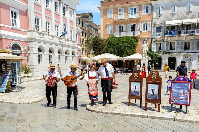 admire-the-most-iconic-sights-of-corfu-in-one-day