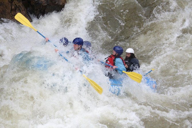 advanced-whitewater-rafting-in-clear-creek-canyon-near-denver-2