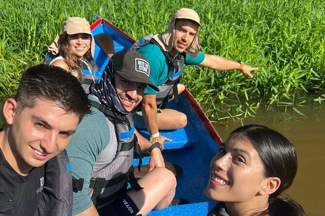 adventure-canoe-tour-in-tortuguero