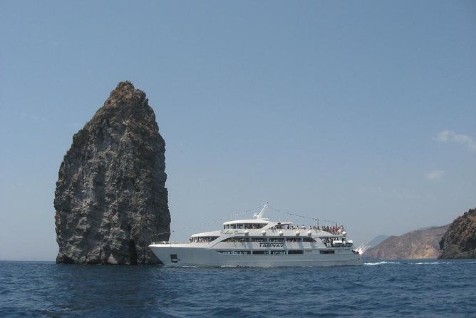 aeolian-islands-day-trip-from-taormina-lipari-and-vulcano