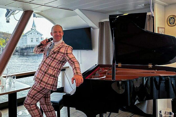afternoon-tea-and-classic-concert-on-the-fjord