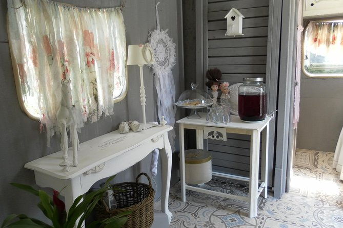 afternoon-tea-in-the-shabby-caravan