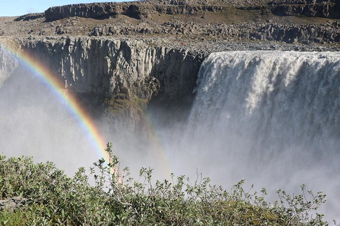akureyri-north-iceland-waterfalls-and-nature-baths-small-group-tour