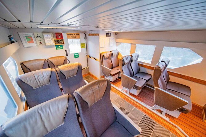 alta-fjord-whale-watching-on-a-heated-boat