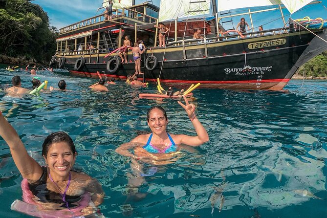 angra-dos-reis-and-ilha-grande-boat-tour-from-rio-de-janeiro