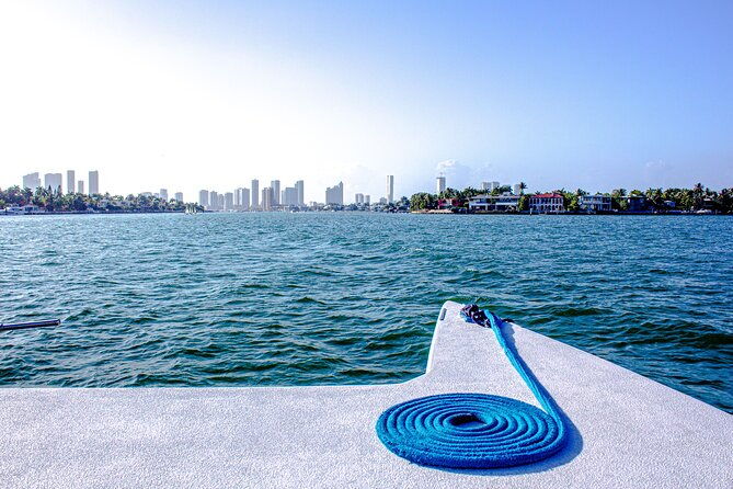 aquatic-adventure-boat-tour-with-jetskis-tubing-and-open-bar