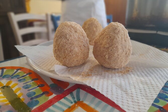 arancino-making-2-hours-to-learn-how-made-real-sicilian-arancino-2