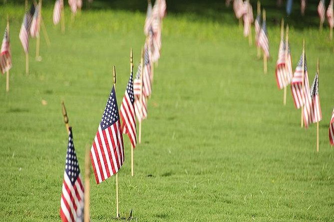 arizona-memorial-pearl-harbor-and-honolulu-city-tour-from-maui