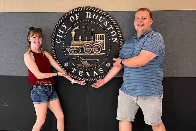 astroville-tunnel-tour-nasa-space-center-ticket-transportation