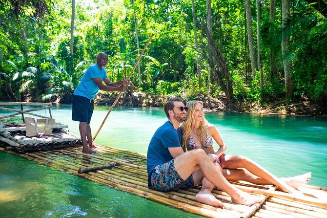 bamboo-rafting-in-jamaicas-martha-brae-river-from-montego-bay