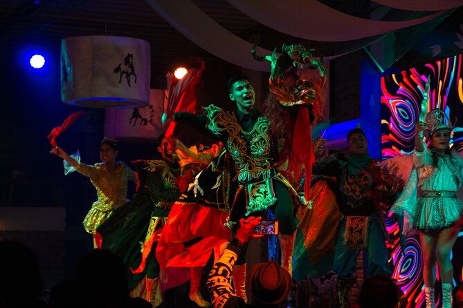 barranco-and-cena-buffet-with-paso-horse-show