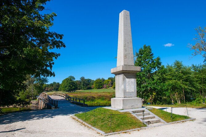 battle-of-lexington-and-concord-driving-walking-audio-tour