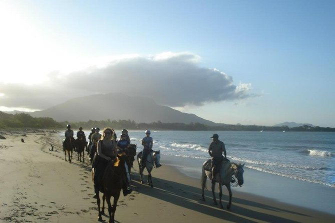 beach-horseback-riding-in-puerto-plata