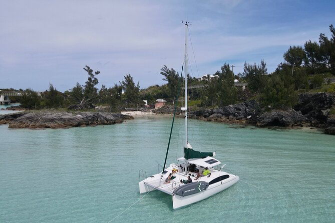 bermuda-private-catamaransnorkeling-shipwrecks-cliff-jumping