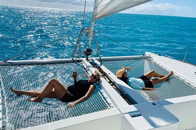 bimini-charters-private-luxury-catamaran-3-hr-sunset-sails