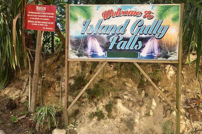 blue-hole-or-dunns-river-and-luminous-lagoon-from-montego-bay