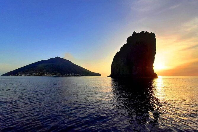 boat-tour-to-panarea-and-stromboli-from-lipari
