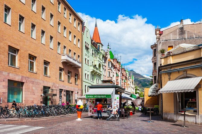 bolzano-scavenger-hunt-and-highlights-self-guided-tour