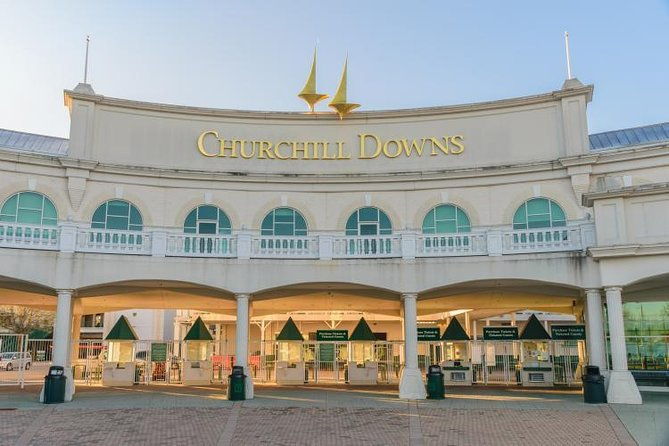 bourbon-derby-makers-mark-or-buffalo-trace-churchill-down-2
