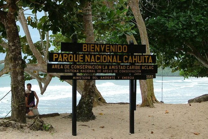 cahuita-national-park-banana-plantation-tour-shore-excursion-from-puerto-limon