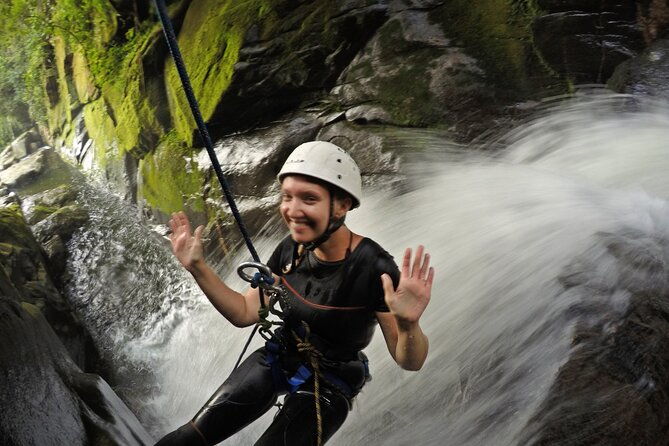 canyoning-at-usina-river