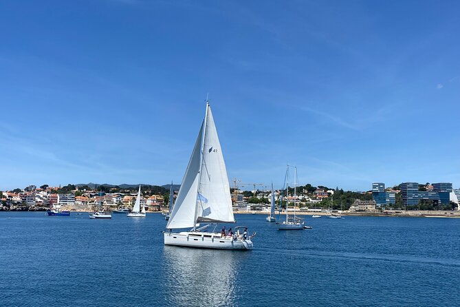 cascais-romantic-private-2h-cruise-with-sparkling-wine-2
