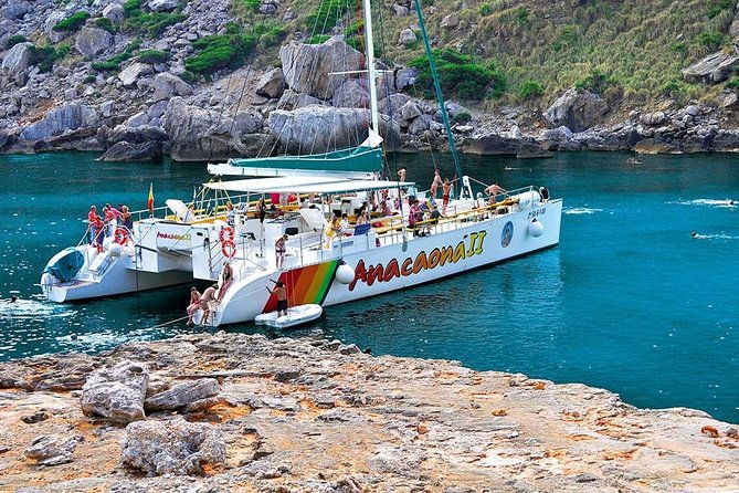 catamaran-cruise-from-port-dalcudia-with-lunch-and-swim-stop