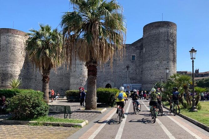 catania-and-aci-trezza-bike-trip