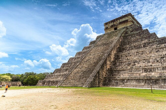 chichen-itza-ekbalam-with-cenote-swim-from-playa-del-carmen