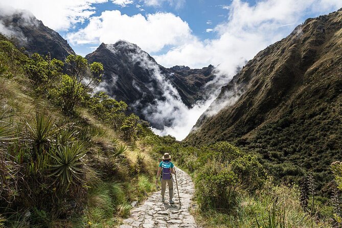 classic-inca-trail-trek-4d-3n-to-machu-picchu-group-service