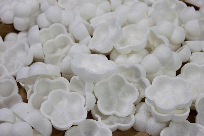 craft-personalized-fortune-sweets-at-a-renowned-shop