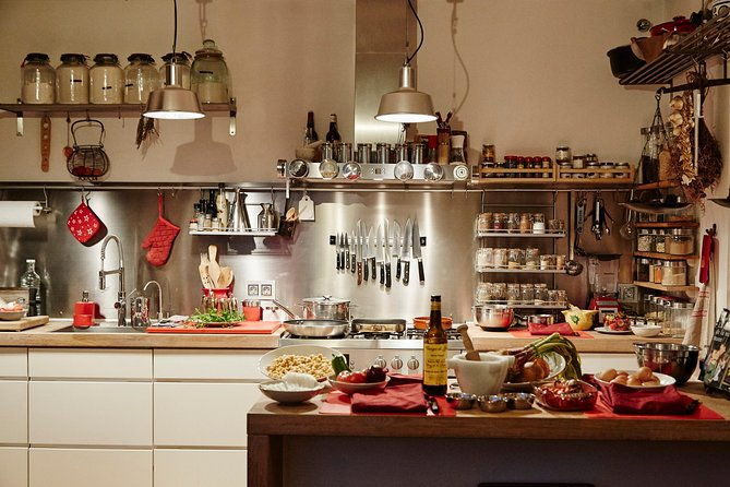 dali-museum-market-to-fork-hands-on-cooking-class-with-chef-yves