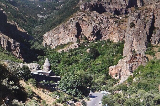 day-trip-to-garni-geghard-charents-arch-and-azat-canyon