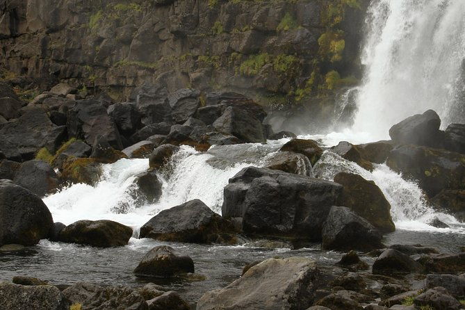 day-trip-to-the-golden-circle-and-blue-lagoon-from-reykjavik
