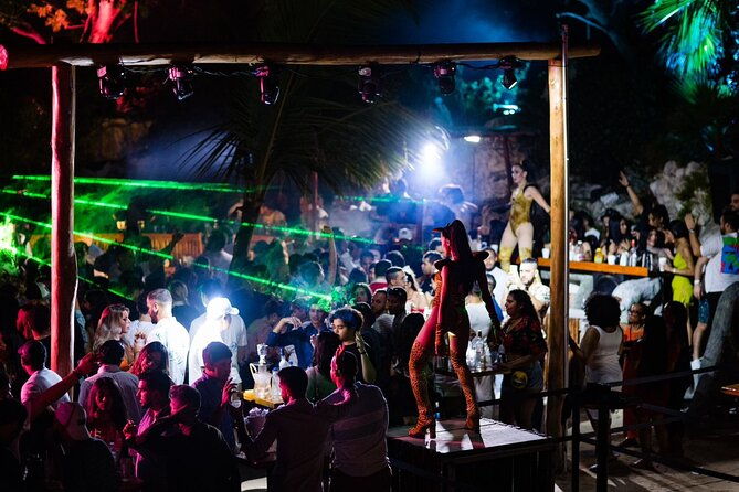 disco-tour-bavaro-nightlife-in-punta-cana