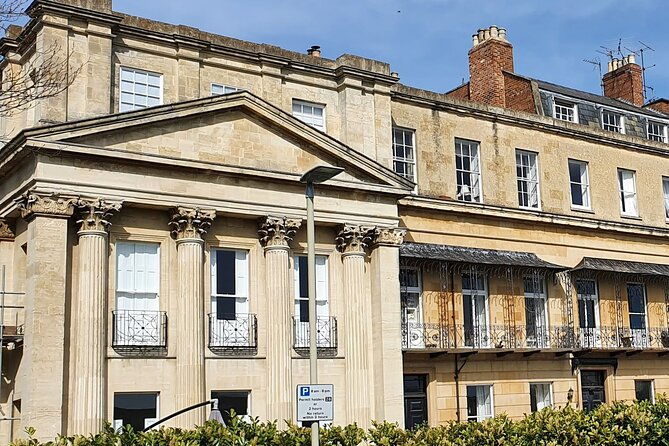 discovering-cheltenham-a-self-guided-audio-tour
