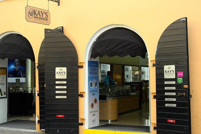 drinks-diamonds-shopping-experience-in-st-thomas