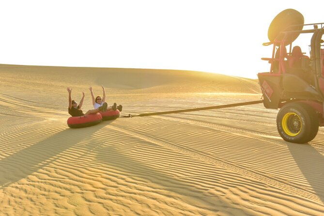 dune-buggy-and-sandboarding-experience-in-huacachina-desert
