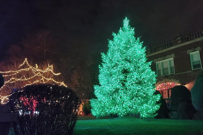 dyker-heights-christmas-lights-guided-tour
